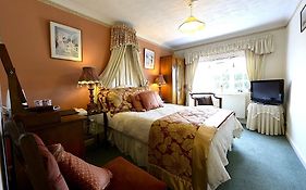 Meryan House Hotel